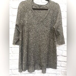 Eileen Fisher black and white “oatmeal” sweater 3/4 length sleeve size 2X